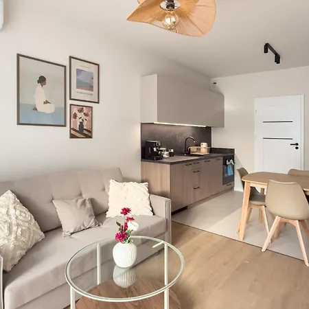 Legnicka 18 A Apartament *